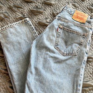 Vintage Levi’s 550 women’s jeans